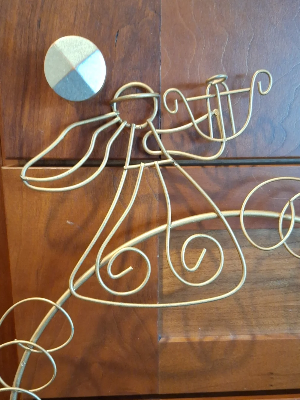 Vintage Gold Metal Wire Angel Wreath Frame - Card Holder